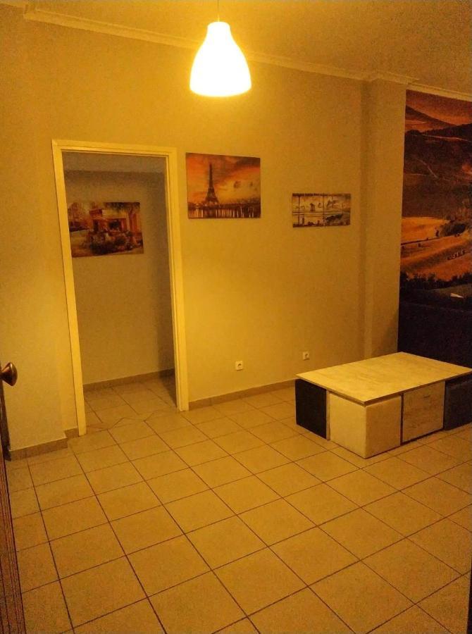 Lg Apartment Bnb Atenas Exterior foto